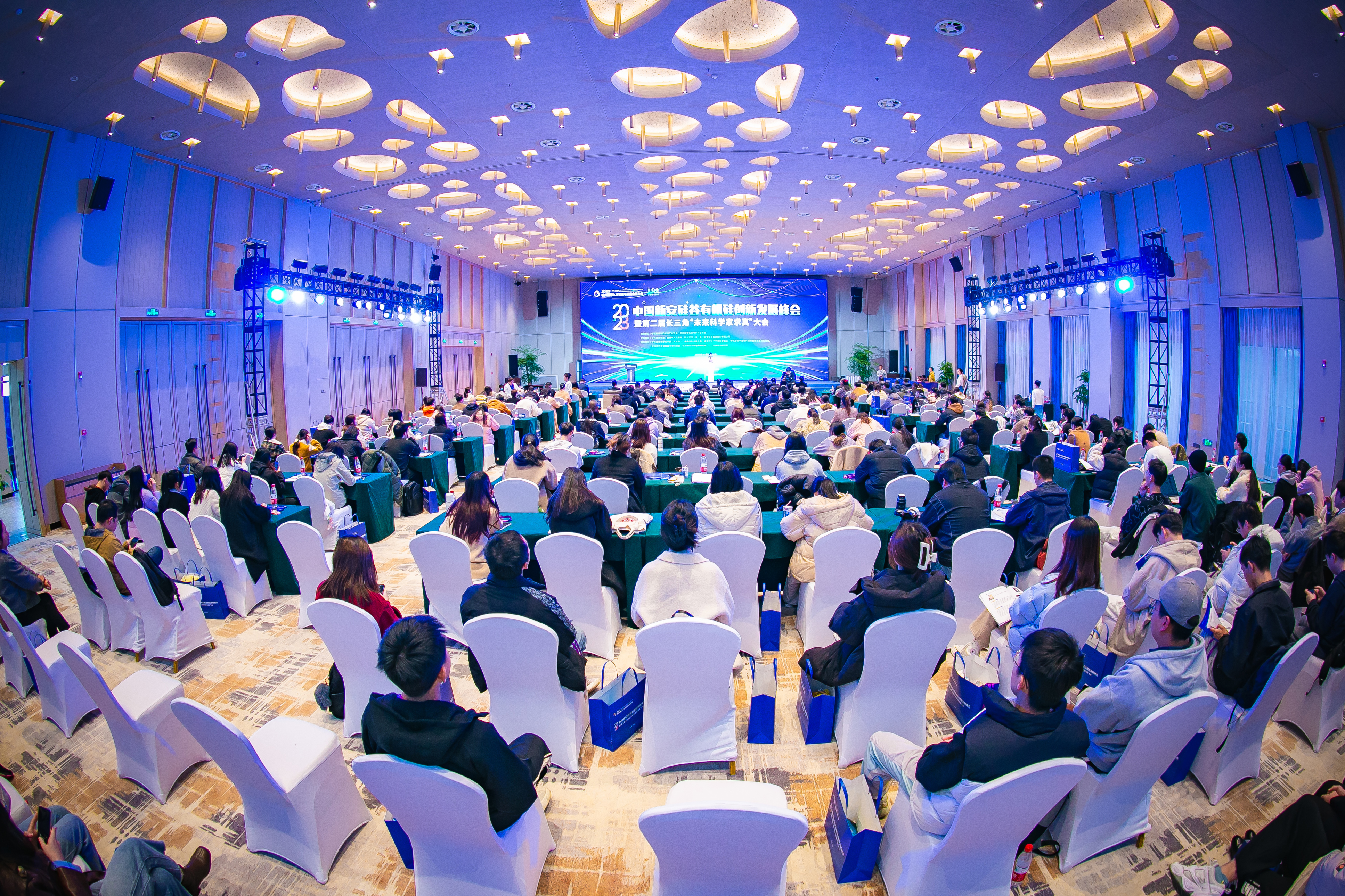 17013133952781614bdC.jpg 17013133952781614bdC.jpg